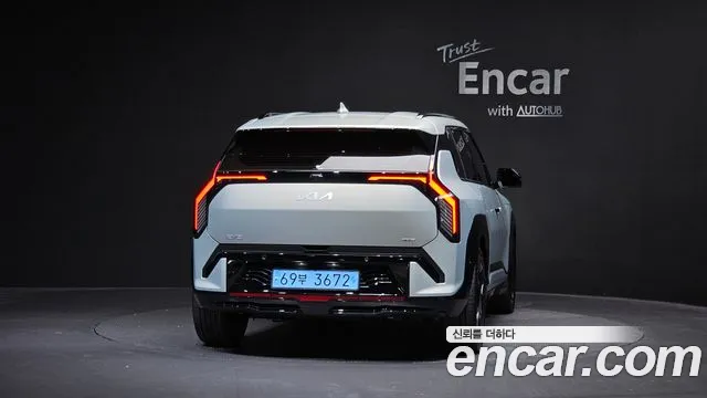 Kia EV3 — Фото автомобиля 4