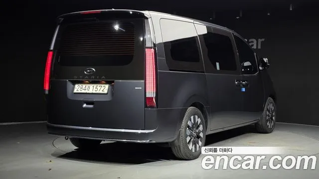 Hyundai Staria — Фото автомобиля 2