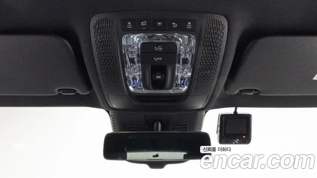 Mercedes-Benz EQB — Фото автомобиля 17