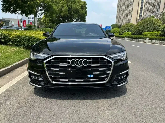 Audi A6L — Фото автомобиля 2