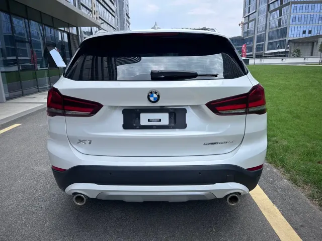 BMW X1 — Фото автомобиля 6