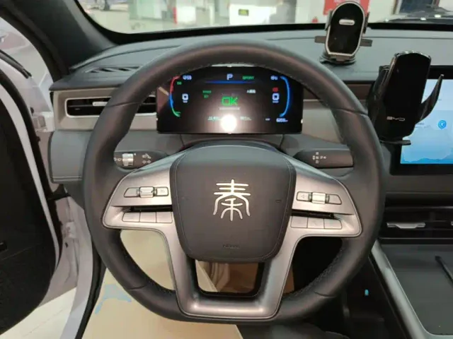 BYD Qin PLUS — Фото автомобиля 10