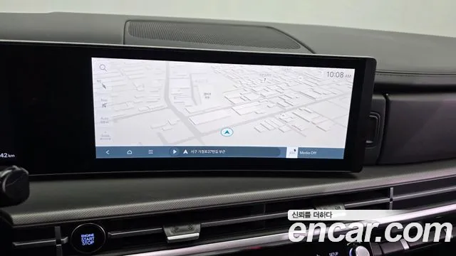 Hyundai Santafe — Фото автомобиля 14