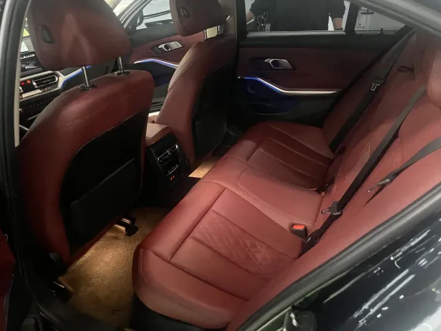 BMW 3 Series — Фото автомобиля 5