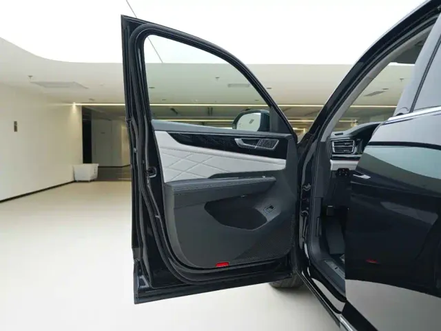 Volkswagen Teramont — Фото автомобиля 18