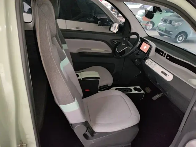 Wuling Hongguang Mini EV — Фото автомобиля 24