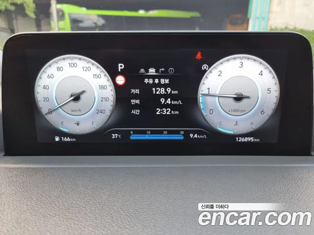 Hyundai Staria — Фото автомобиля 12