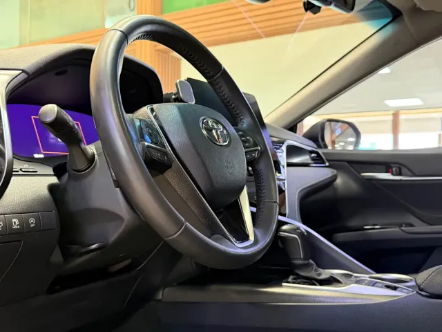 Toyota Camry — Фото автомобиля 5