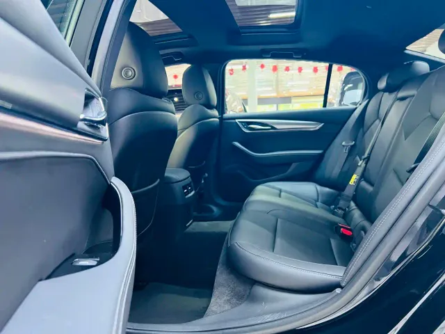 Cadillac CT5 — Фото автомобиля 12