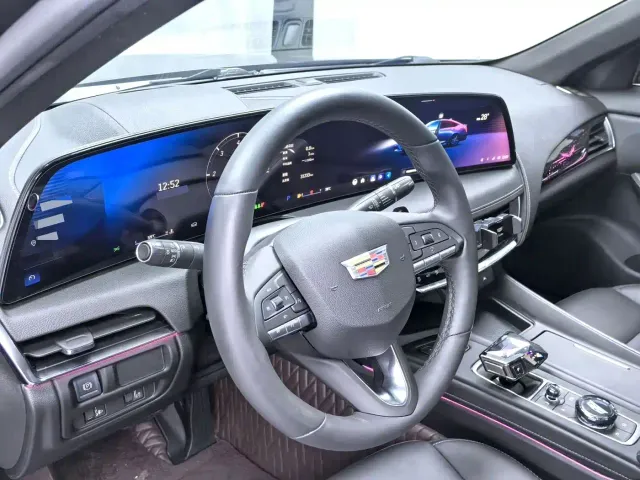 Cadillac CT5 — Фото автомобиля 9