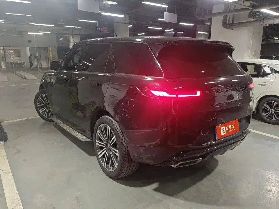 Land Rover Range Rover Sport 2024 400PS Dynamic HSE — Фото автомобиля 6