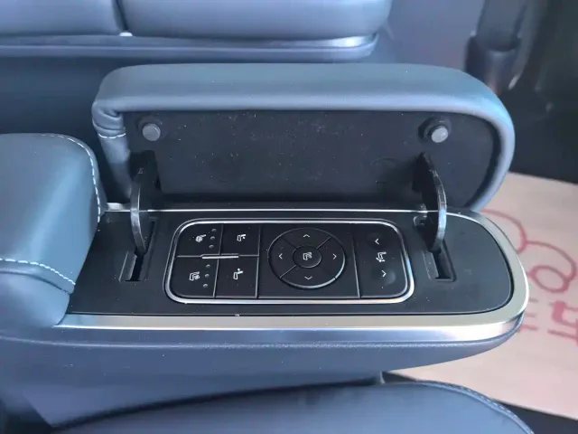 GAC Trumpchi M8 — Фото автомобиля 8