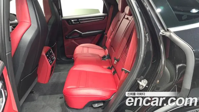 Porsche Cayenne PO536 — Фото автомобиля 11