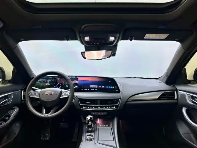 Cadillac CT5 — Фото автомобиля 6