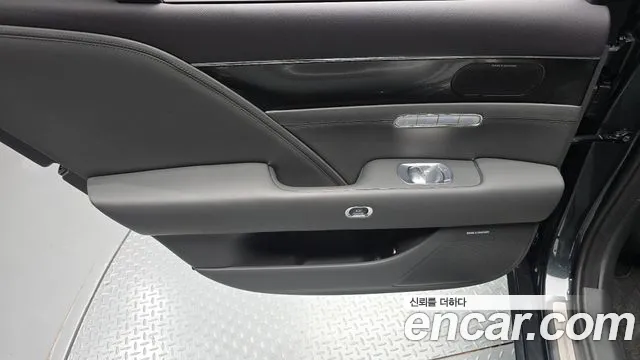 Genesis G90 Бензин 3.5 Turbo 2WD — Фото автомобиля 23
