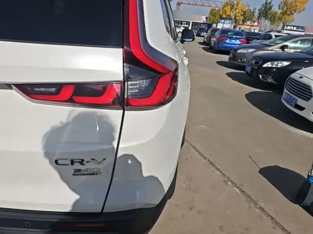 Honda CR-V — Фото автомобиля 7