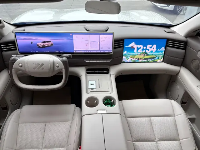 IM Motors LS6 — Фото автомобиля 13
