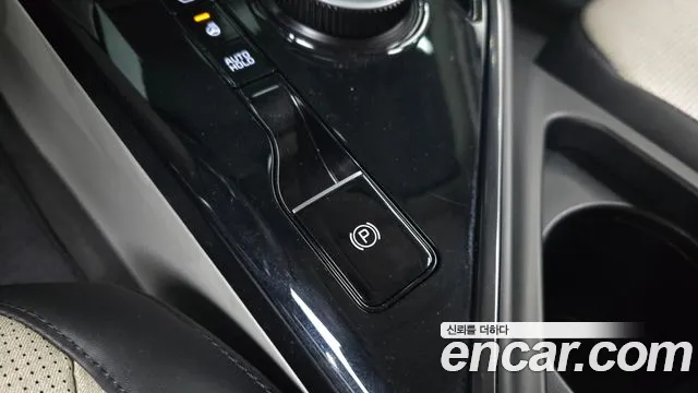 Kia Niro New — Фото автомобиля 24