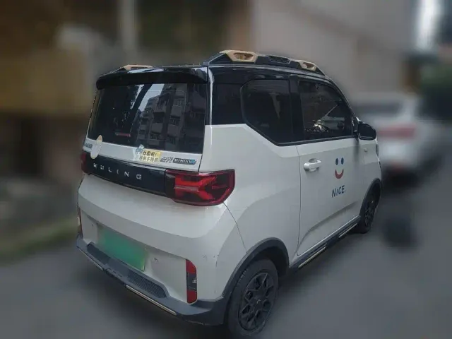 Wuling Hongguang Mini EV — Фото автомобиля 4