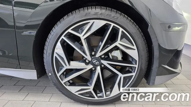 Hyundai Ioniq 6 — Фото автомобиля 6