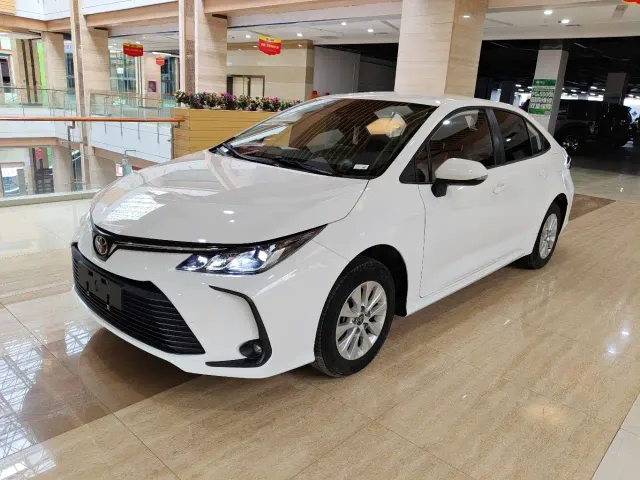 Фотография автомобиля — Toyota Corolla