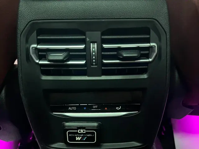 BMW 3 Series — Фото автомобиля 12