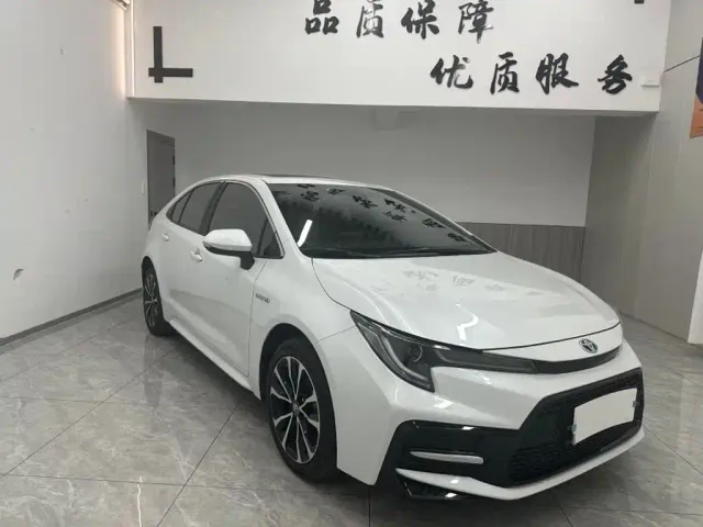 Toyota Levin 2022 Dual Engine 1.8H E-CVT Sport Edition — Фото автомобиля 3