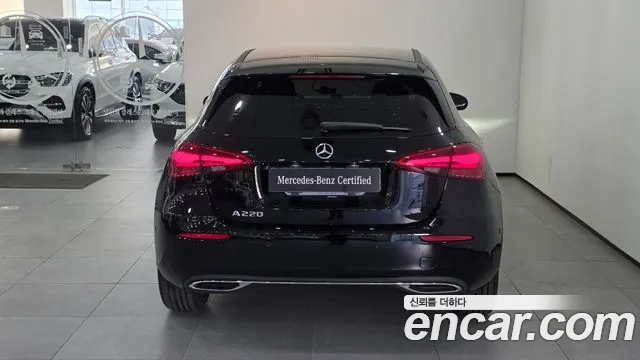 Mercedes-Benz A-Class W177 — Фото автомобиля 4