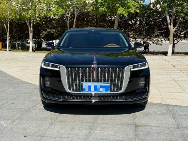 Hongqi H9 — Фото автомобиля 3