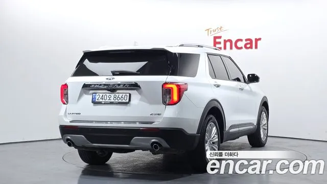 Ford Explorer Generation 6 — Фото автомобиля 2