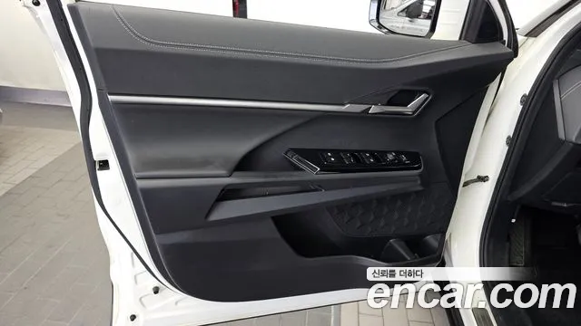 KG_Mobility_Ssangyong Torres Torres Бензин 1.5 2WD — Фото автомобиля 19