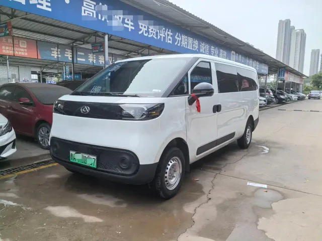 Фотография автомобиля — Maxus Dana V1
