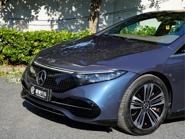 Mercedes-Benz EQS — Фото автомобиля 6