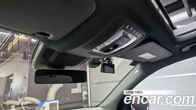 Mercedes-Benz GLS-Class — Фото автомобиля 16