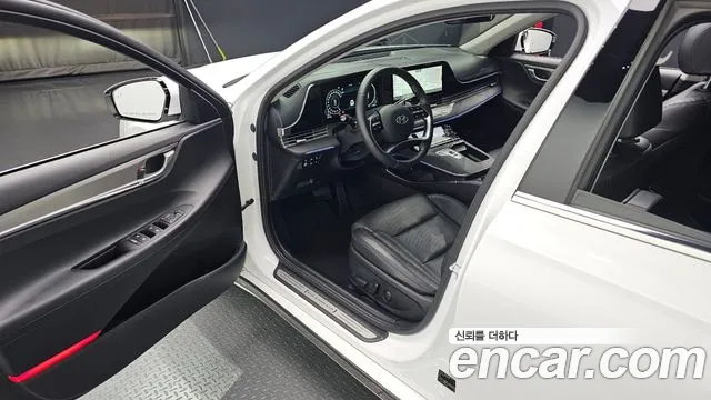 Hyundai Grandeur Новый Grandeur IG — Фото автомобиля 10