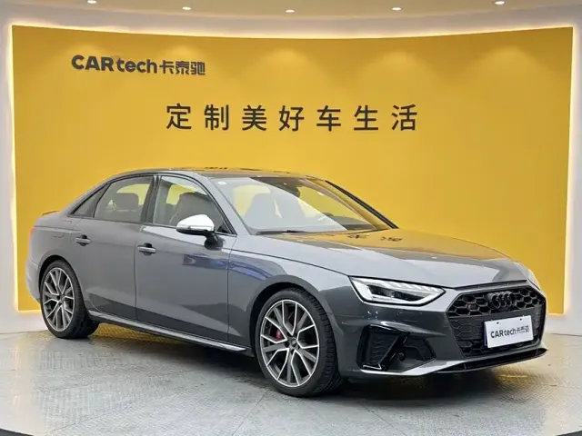 Audi S4 — Фото автомобиля 2