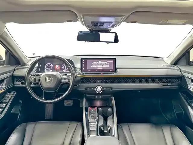 Honda Accord — Фото автомобиля 5