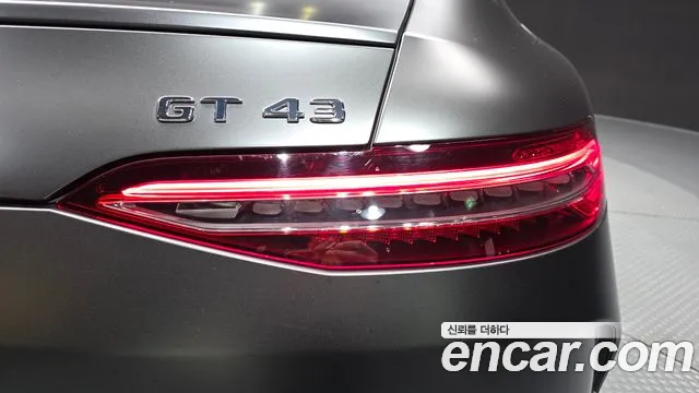 Mercedes-Benz AMG GT 4 двери 43 4MATIC+ — Фото автомобиля 17