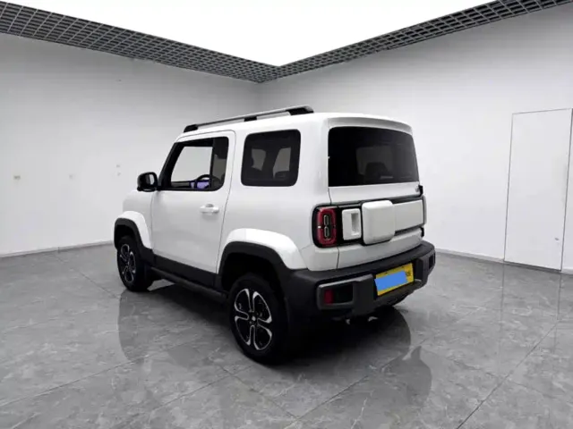 Baojun Yep — Фото автомобиля 8