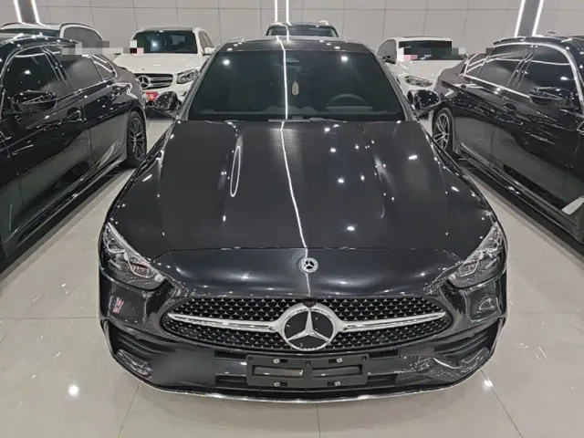 Mercedes-Benz C-Class — Фото автомобиля 2