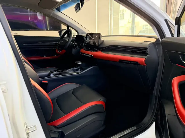 Geely Emgrand S — Фото автомобиля 6