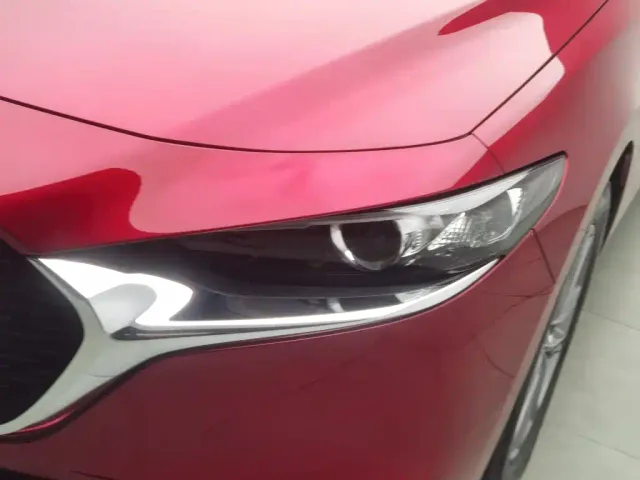 Mazda Axela — Фото автомобиля 7