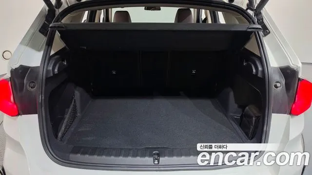 BMW X1 U11 — Фото автомобиля 24