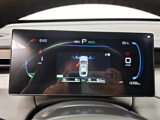 BYD Qin PLUS — Фото автомобиля 16