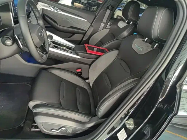 Geely Xingrui — Фото автомобиля 14