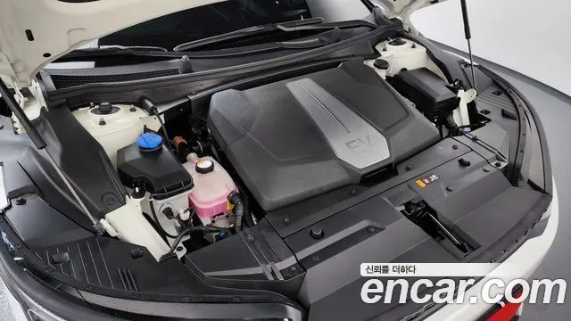Kia EV6 — Фото автомобиля 6