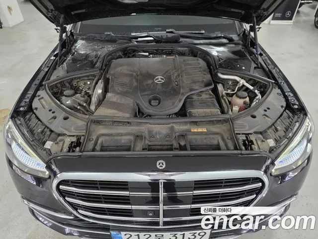 Mercedes-Benz S-Class — Фото автомобиля 6