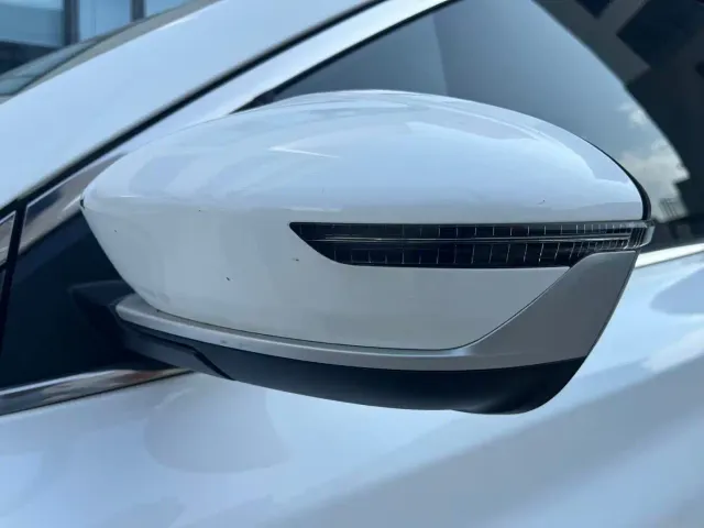 Geely Binyue — Фото автомобиля 28