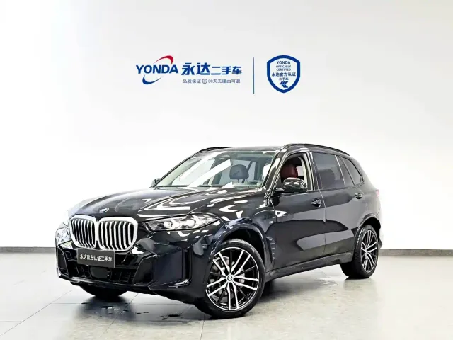 Фотография автомобиля — BMW X5