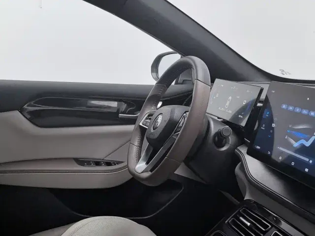 BYD Qin PLUS — Фото автомобиля 22